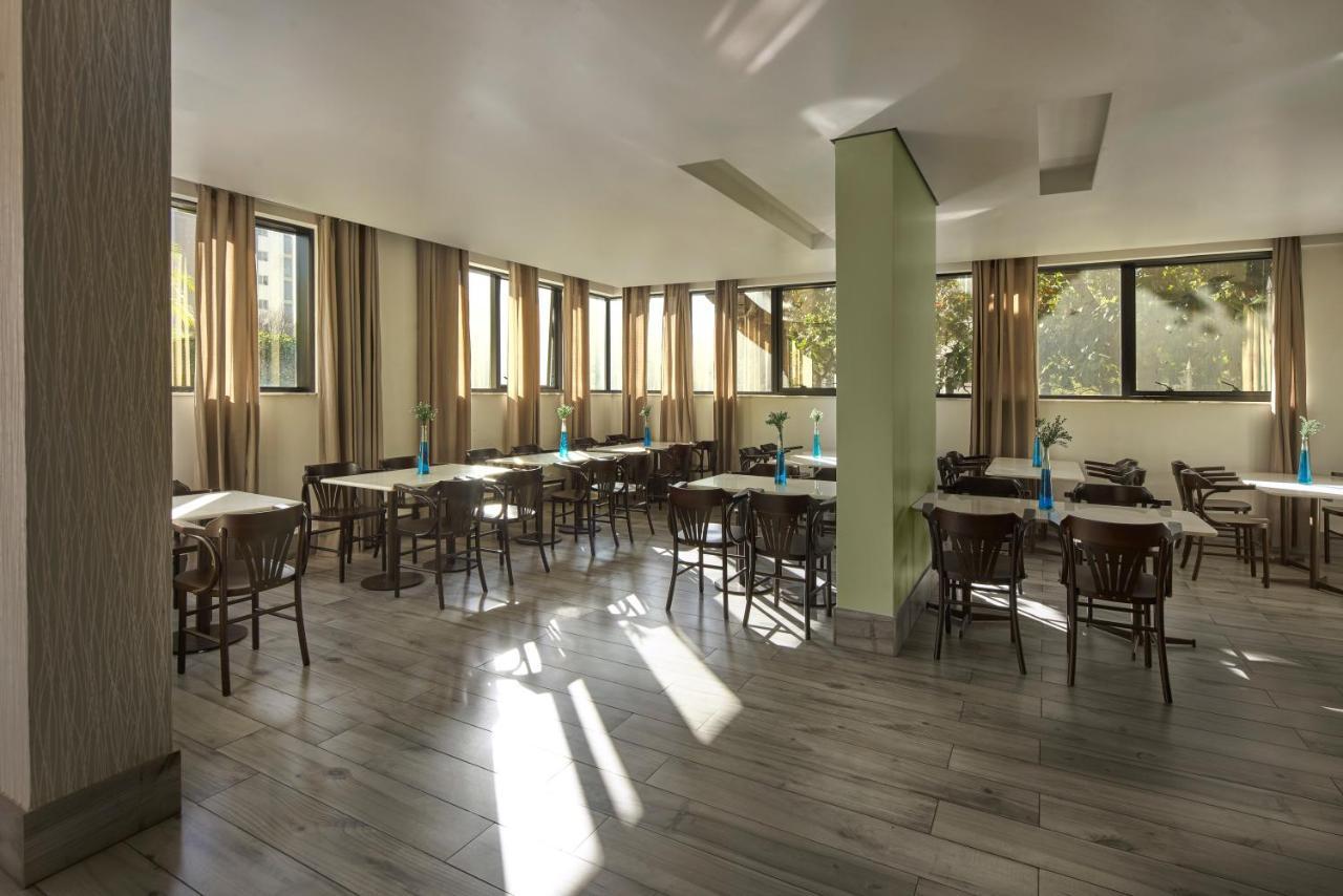 Hotel Radisson Blu Belo Horizonte Savassi Zewnętrze zdjęcie The dining room